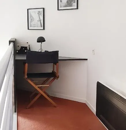 Cinéma Aux Portes Du Futuroscope Appartement